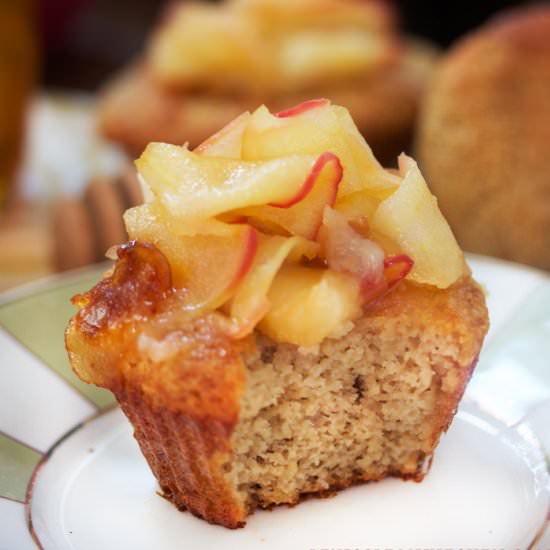 Honey Cake Cupcakes - Recipe photo by lexiscleankitchen