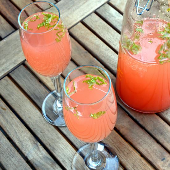 Guava Mint Mimosa - Recipe photo by manjumahadevan