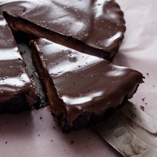 No Bake Peanut Butter Cup Pie - Recipe photo by I bake he shoots