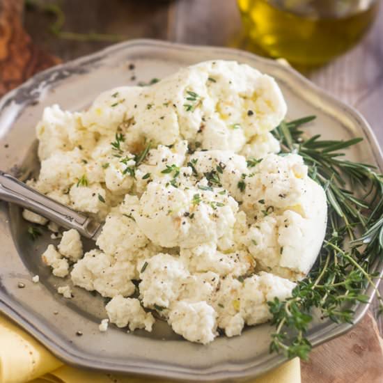 HOMEMADE FRESH FARMER’S CHEESE - Recipe photo by The Healthy Foodie
