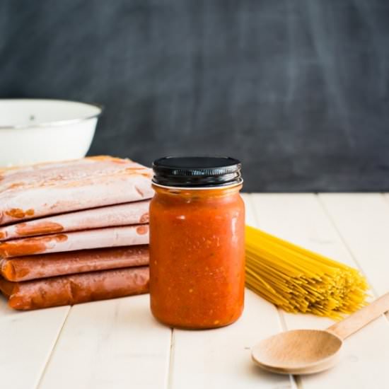 How to Make & Freeze Tomato Sauce - Recipe photo by ohmyveggies