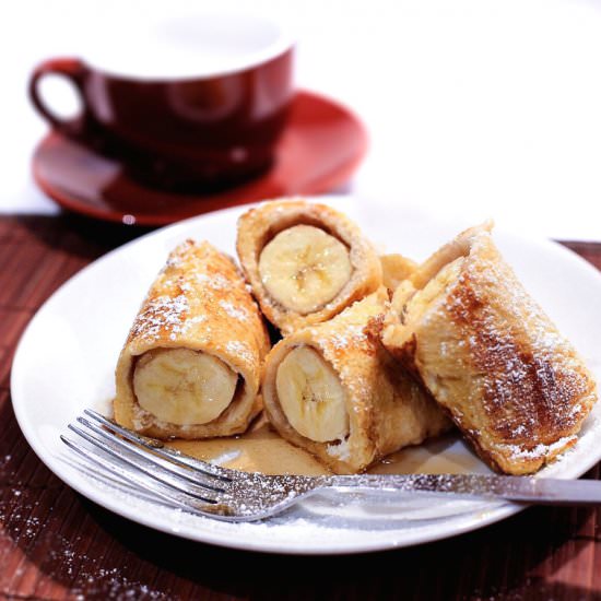Banana Fritters - Recipe photo by Cafe Delites