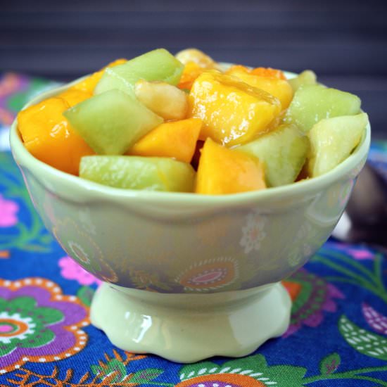 Tropical Fruit Salad - Recipe photo by lovelovething