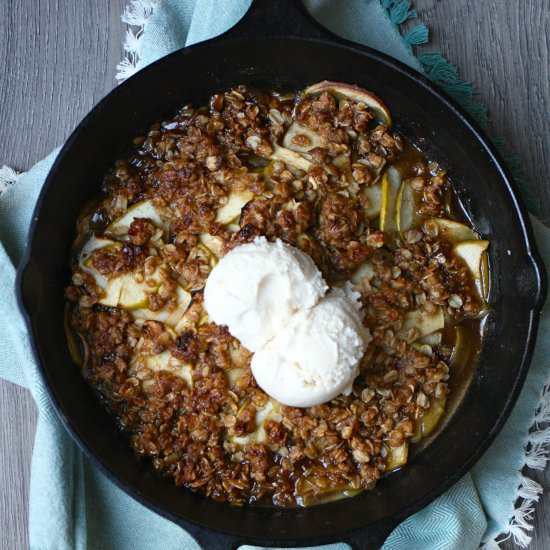 Skillet Spiced Apple Crumble - Recipe photo by simplyhappenstance
