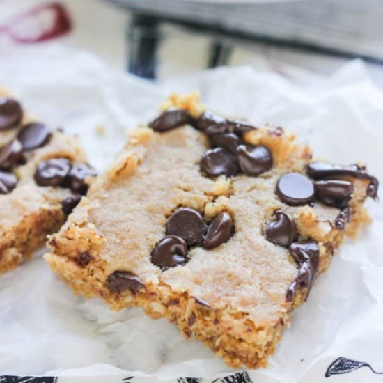 Peanut Butter Oatmeal Bars - Recipe photo by MandysRecipeBox