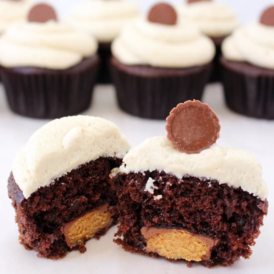 Reese's Peanut Butter Cup Cupcakes - Recipe photo by sarahsbakestudio