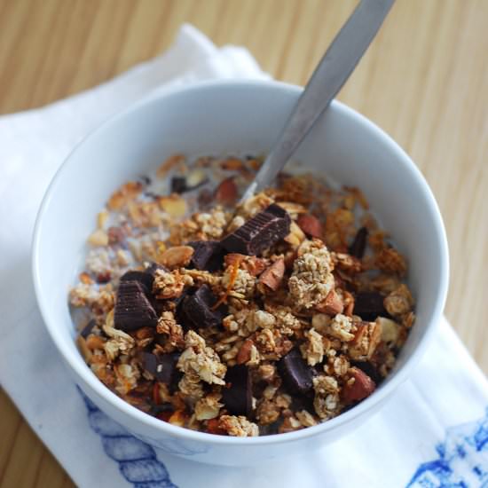 Spiced Chocolate Orange Granola - Recipe photo by heartandbowl