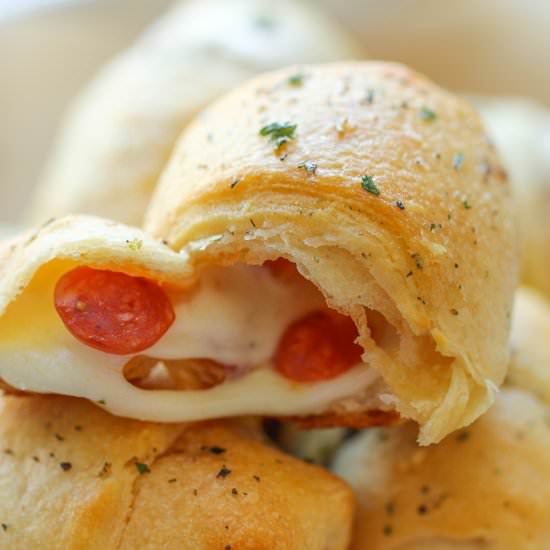 Pizza Roll Ups - Recipe photo by damndelicious
