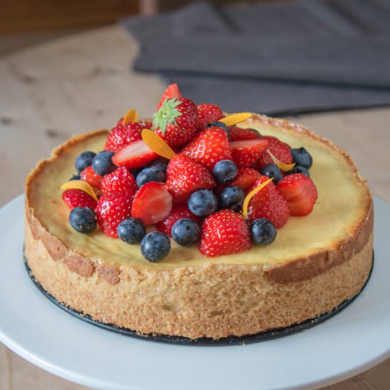 Cheesecake-Pie and Berries - Recipe photo by lesfriandsdlise