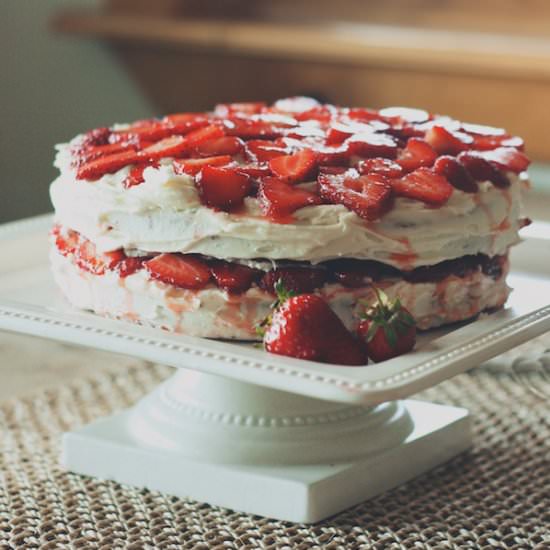 Strawberries & Cream Cake - Recipe photo by FeedMeDearly
