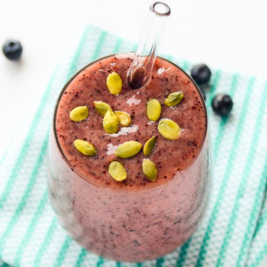 Immune-Boosting Smoothie - Recipe photo by BlissfulBasil
