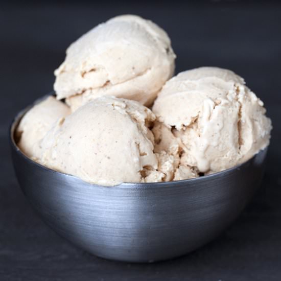 Pumpkin Ice Cream - Recipe photo by lastingredient