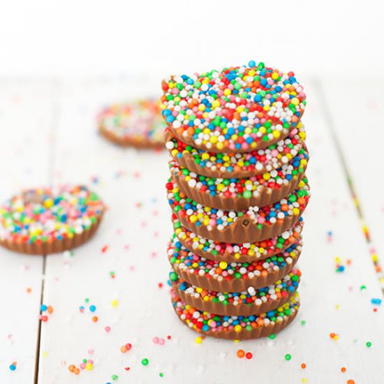 Homemade Chocolate Freckles - Recipe photo by Sweetest Menu