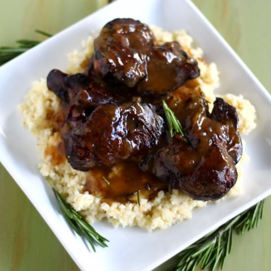 Crispy Chicken Livers w/ Herb Gravy - Recipe photo by strictlydelicious
