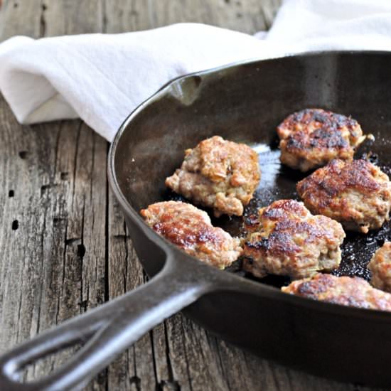 Easy Spicy Pork Meatballs - Recipe photo by PinchandSwirl