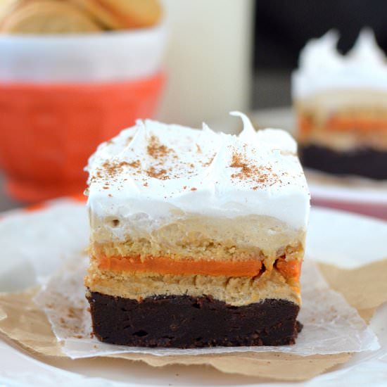 Pumpkin Spice Latte Brownies - Recipe photo by BruCrewLife