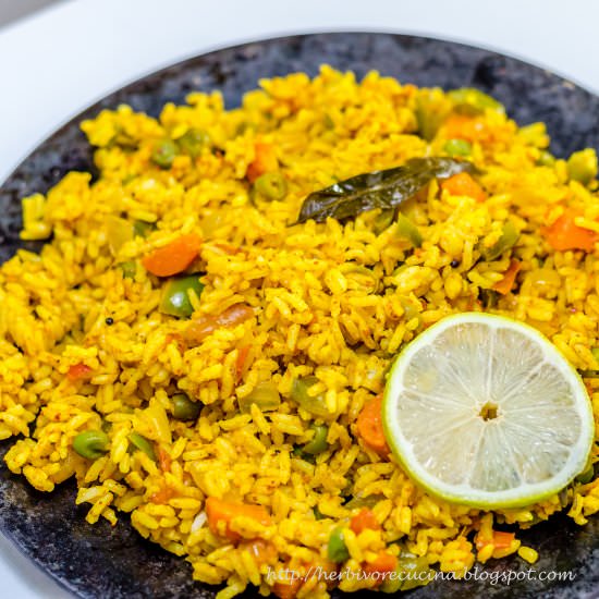Mumbai Tawa Pulao - Recipe photo by Herbivore Cucina