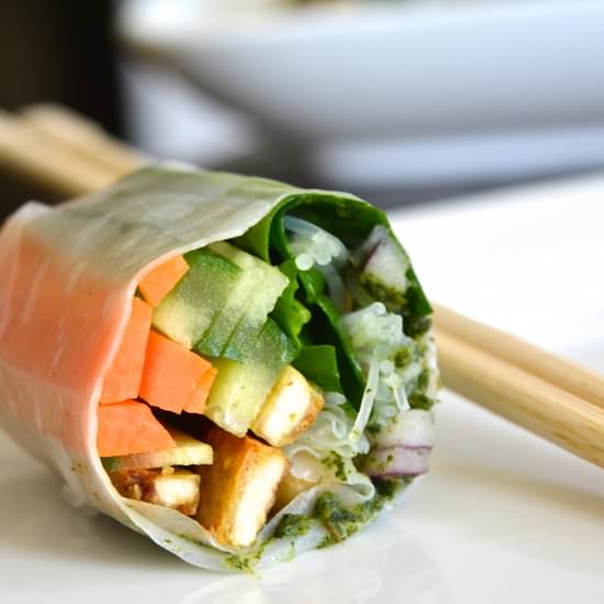 Rice Paper Roll with In-Roll Sauce - Recipe photo by yesiamvegan