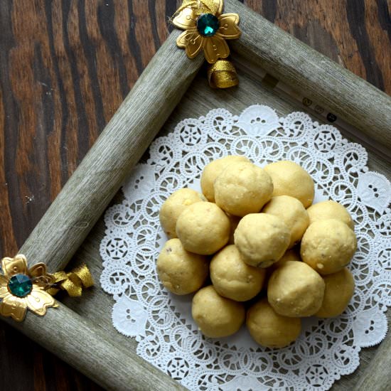 Maaladdu - Recipe photo by manjumahadevan