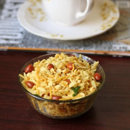 Aval Mixture | Poha Mixture - Recipe photo by udupi-recipes