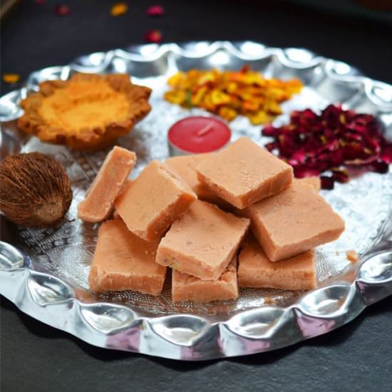 Maida Burfi | Maida Cake - Recipe photo by Indian Khana