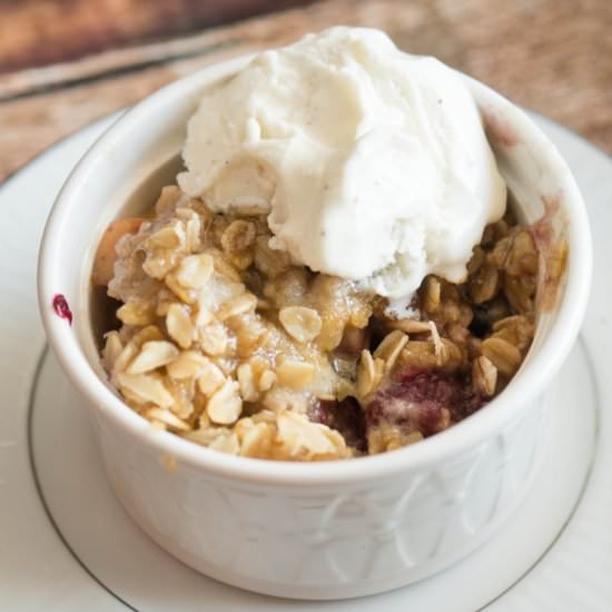 Crock-Pot Fruit Crisp - Recipe photo by amomstake