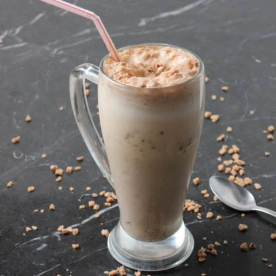 Cinnamon Ice Cream Frosted - Recipe photo by HowToFeedaLoon
