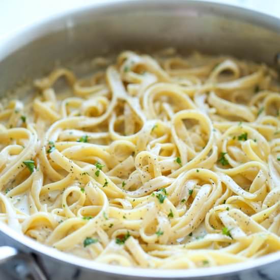 One Pot Garlic Parmesan Pasta - Recipe photo by damndelicious