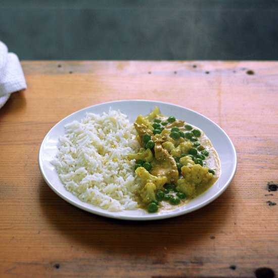 Chicken Curry with Peas - Recipe photo by Danny_Ahhlavie