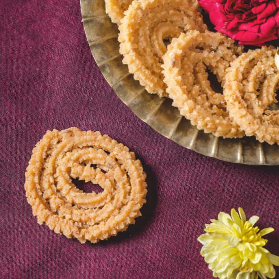 Maida Murukku - Recipe photo by PT