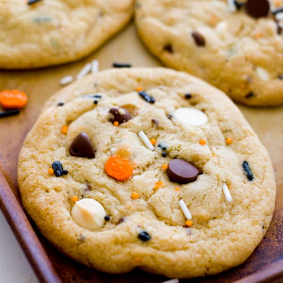Cake Batter Chocolate Chip Cookies - Recipe photo by a latte food