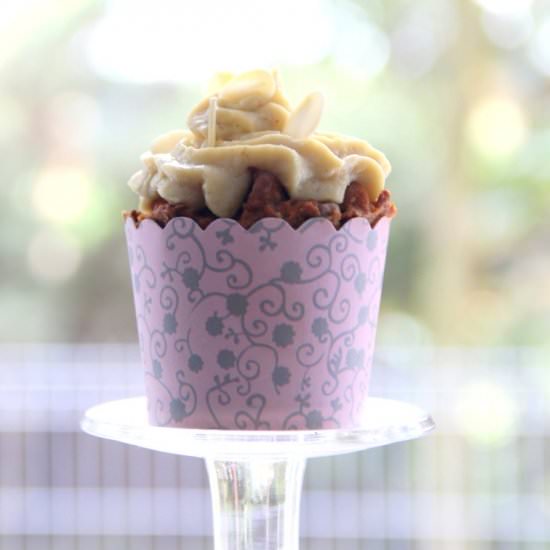 Carrot Muffins with Millet Frosting - Recipe photo by darka