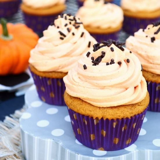 Pumpkin Cupcakes with Maple Cream - Recipe photo by Breezy Bakes