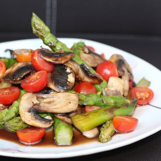 Asparagus-Mushroom Salad - Recipe photo by T as Tasty