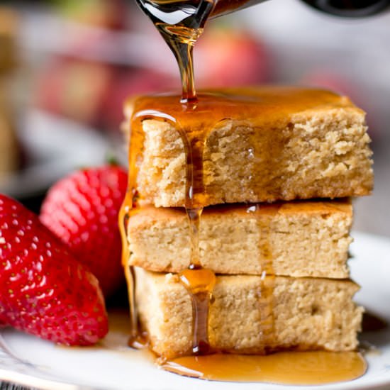 Pancake Maple Blondies - Recipe photo by Cafe Delites