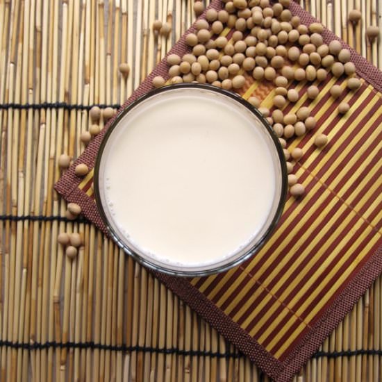 Homemade Sugar-Free Soybean Milk - Recipe photo by dietplan-101