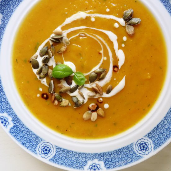 Spicy vegetarian pumpkin soup - Recipe photo by gertruda