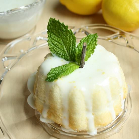 Pumpkin Inspired Angel Food Cakes - Recipe photo by DesignDiningAndDiapers