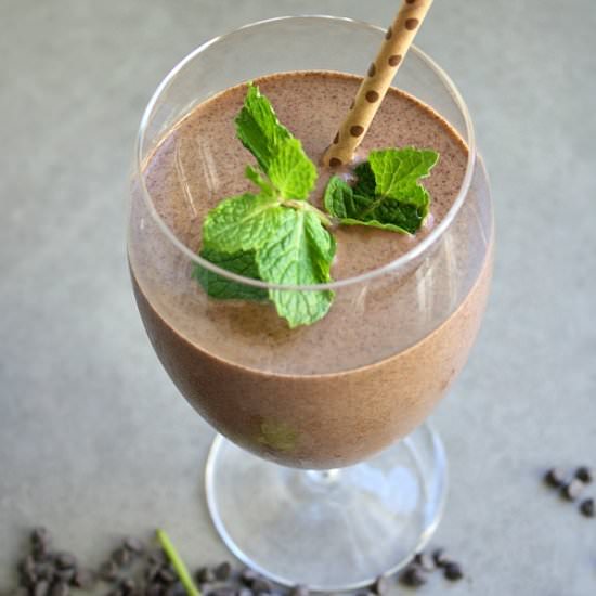 Dairy Free Mint Chocolate Smoothie - Recipe photo by DesignDiningAndDiapers