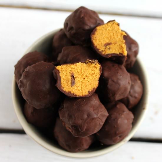 pumpkin truffles - Recipe photo by purelytwins