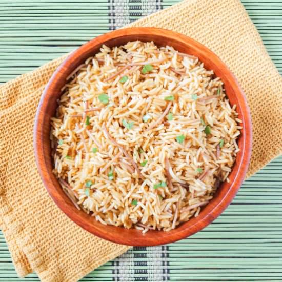 Arroz con Fideos - Recipe photo by TaraMar