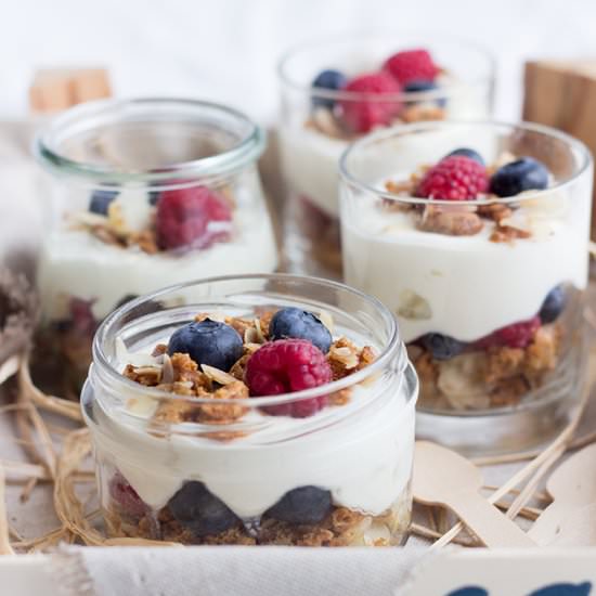 Berry Almond Dessert - Recipe photo by maraswunderland