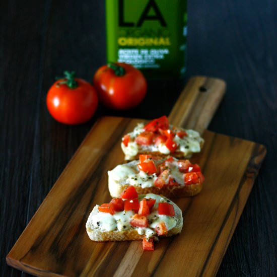 Tomato Mozzarella Baguettes - Recipe photo by transglobalpanparty