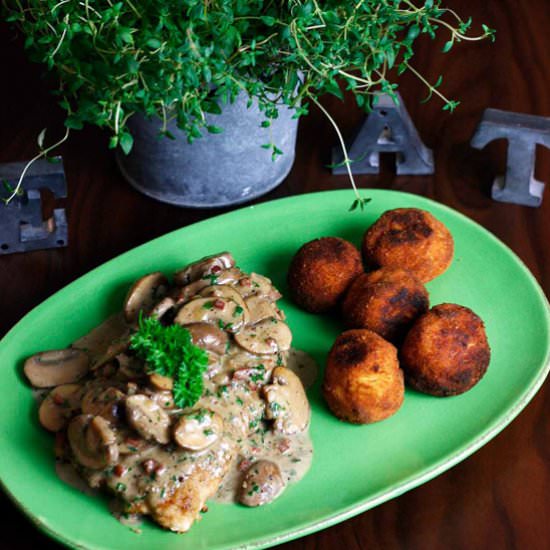 German "Jägerschnitzel" - Recipe photo by stylish living