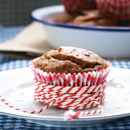 Oatmeal Muffins with Dates - Recipe photo by Cookie Cottage