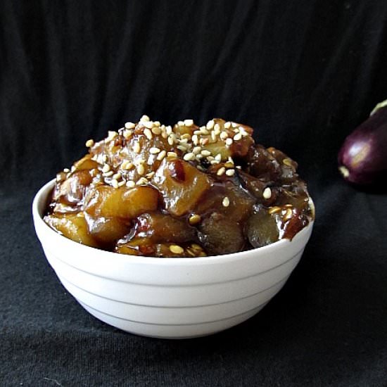 Sweet and Spicy Eggplant Stir Fry - Recipe photo by YakkaFIT