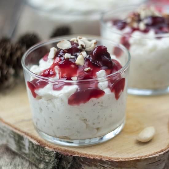 Danish Risalamande - Recipe photo by Louisesmadblog