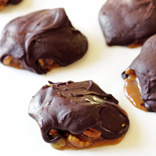 Chocolate Turtles w/ Kahlua - Recipe photo by The Mediterranean Dish