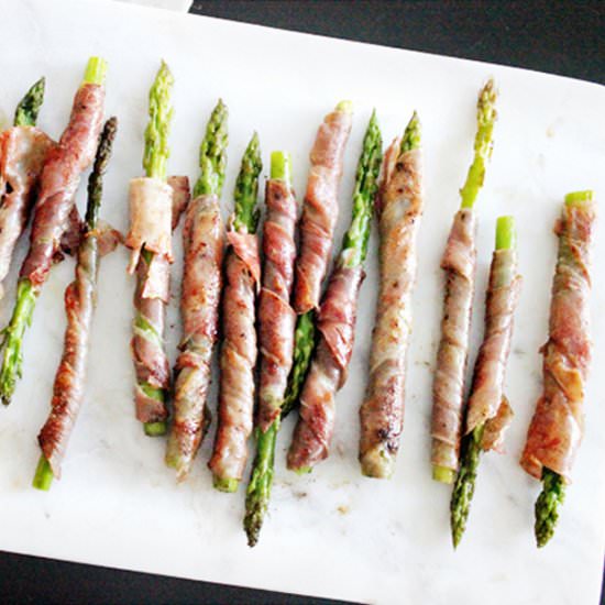 Prosciutto-Wrapped Asparagus - Recipe photo by figandcotton