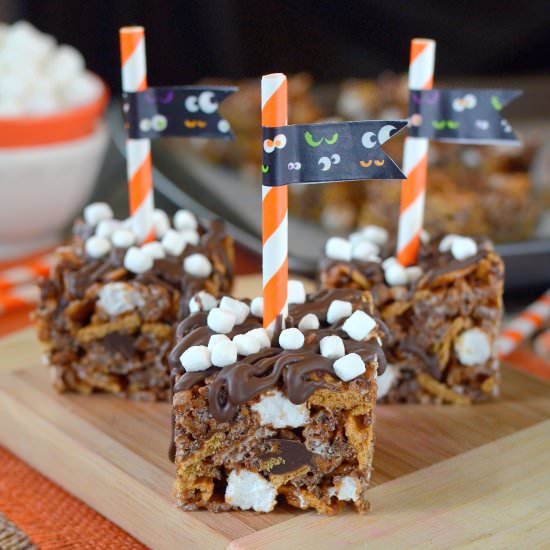Pumpkin S'mores Rice Krispie Treats - Recipe photo by BruCrewLife